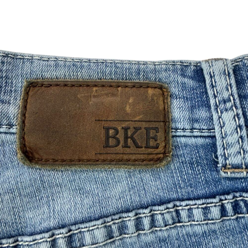 BKE Buckle Alec Straight Leg Jeans Men's 32L Actual 30" W x‎ 33.5"Ins Distressed - Picture 8 of 16